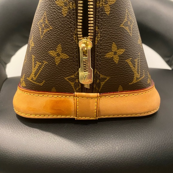‼️SOLD‼️ Louis Vuitton Alma Pm ‼️SOLD‼️ - Picture 8 of 9